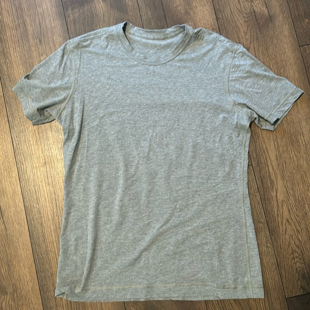 Lululemon 5 year basic tee